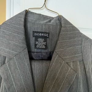 George Brand - Like New Gray Pin Stripe Pant Suit